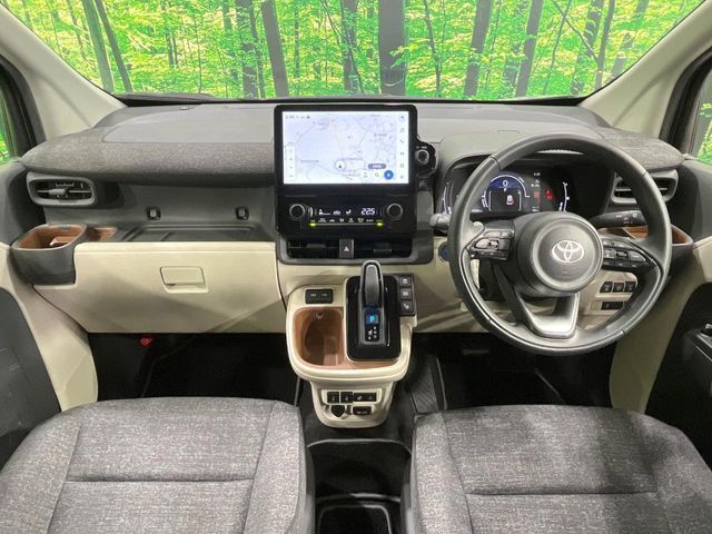 TOYOTA SIENTA HYBRID 2023 Image 31