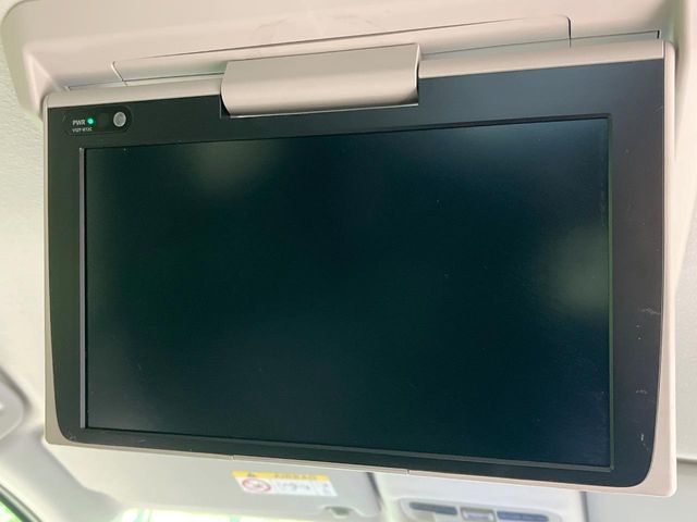 TOYOTA SIENTA HYBRID 2023 Image 31