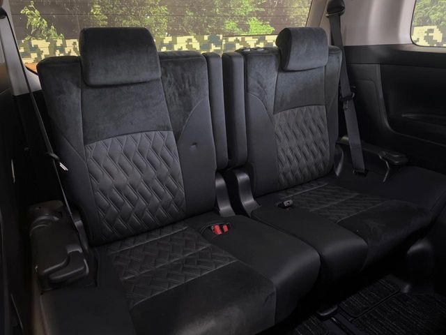 TOYOTA ALPHARD 2018 Image 31