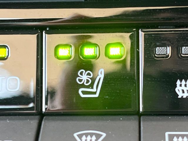 TOYOTA CROWN CROSSOVER 2023 Image 31