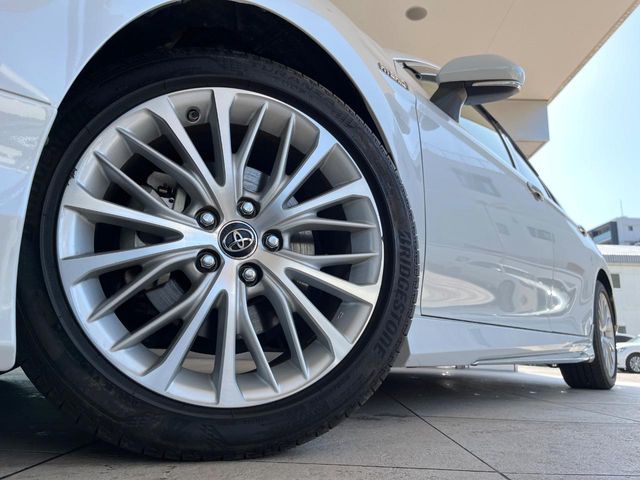 TOYOTA CAMRY HYBRID 2017 Image 31