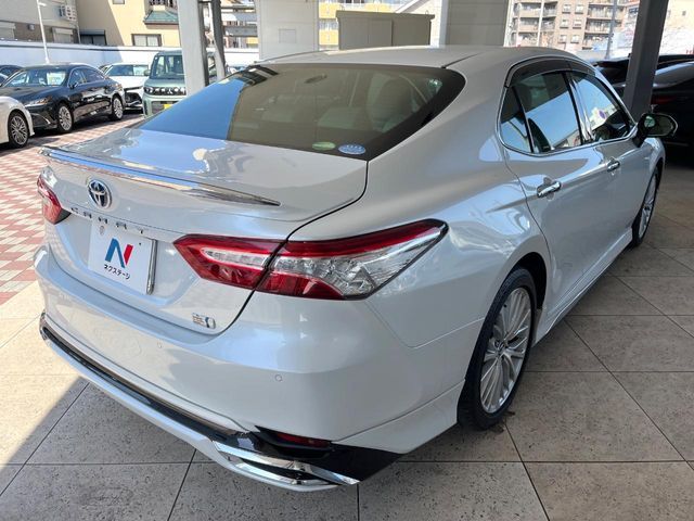 TOYOTA CAMRY HYBRID 2017 Image 31