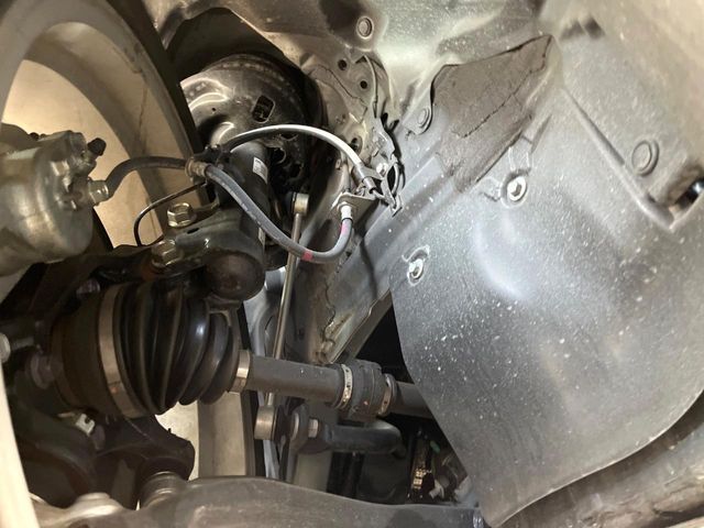 TOYOTA CAMRY HYBRID 2017 Image 31