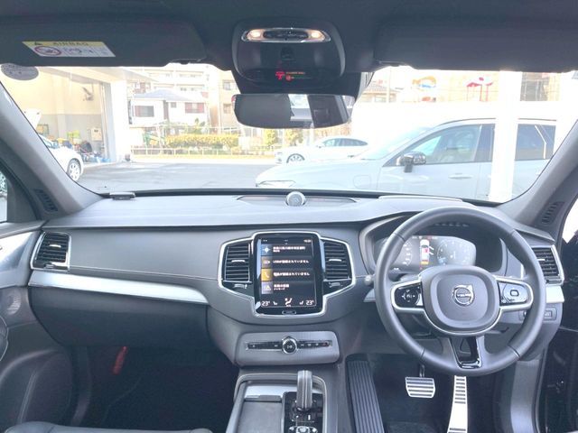 VOLVO XC90 2022 Image 31