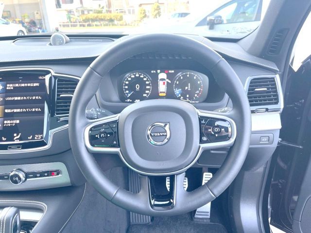 VOLVO XC90 2022 Image 31