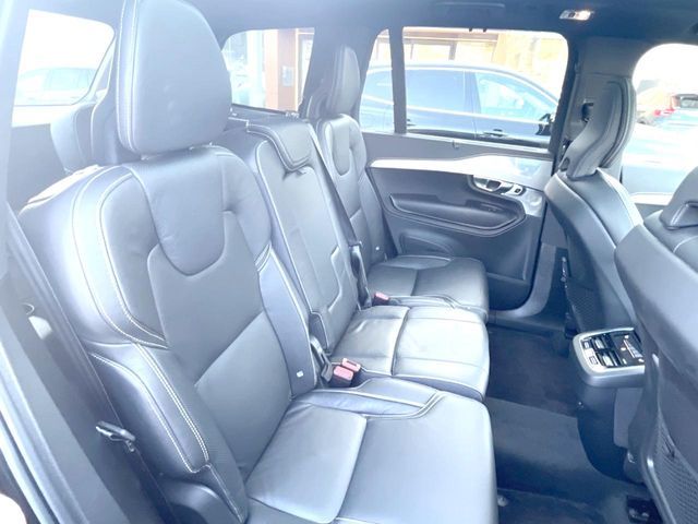 VOLVO XC90 2022 Image 31