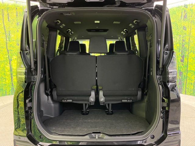 TOYOTA VOXY 2023 Image 31