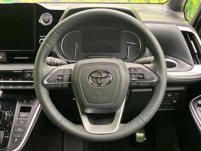 TOYOTA VOXY 2023 Image 31