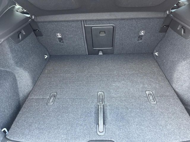 VOLVO XC40 2021 Image 31