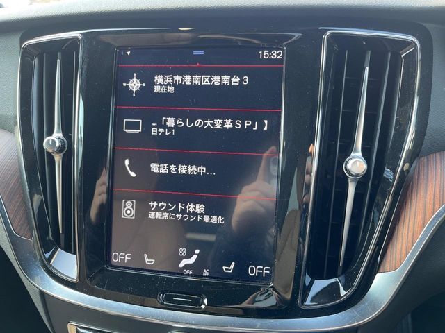 VOLVO V60 2021 Image 31