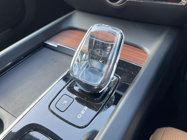 VOLVO V60 2021 Image 31