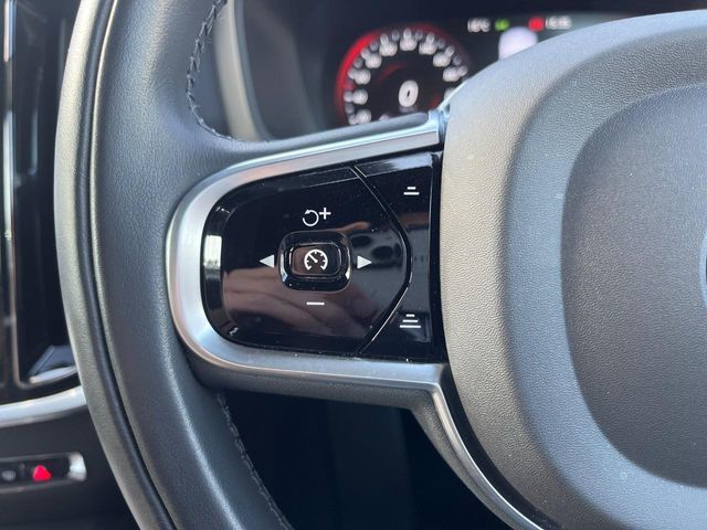 VOLVO V60 2021 Image 31