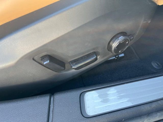 VOLVO V60 2021 Image 31