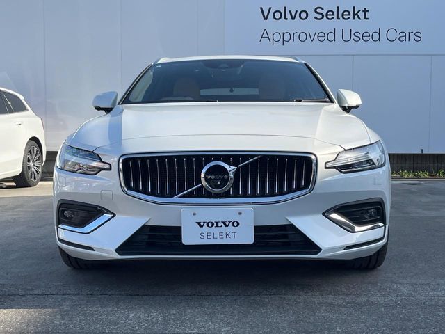 VOLVO V60 2021 Image 31