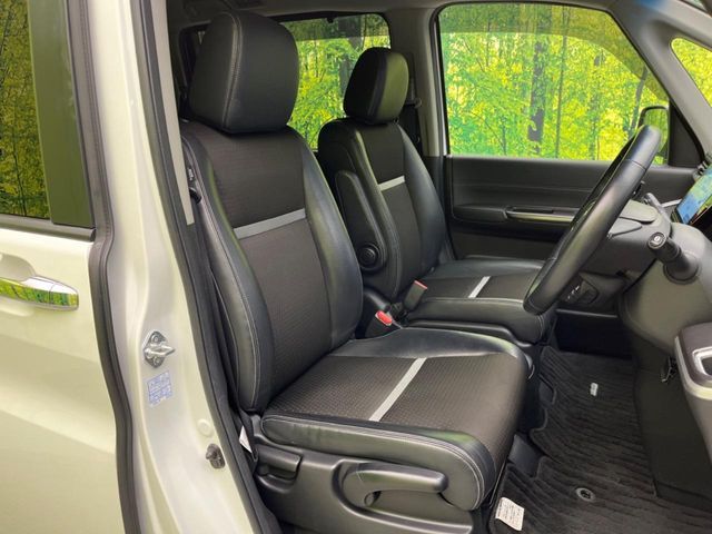 HONDA STEPWAGON E:HEV SPAD 2021 Image 31