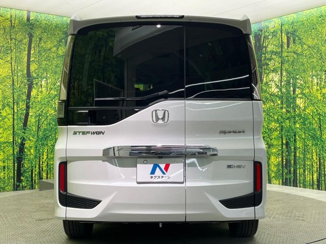 HONDA STEPWAGON E:HEV SPAD 2021 Image 31
