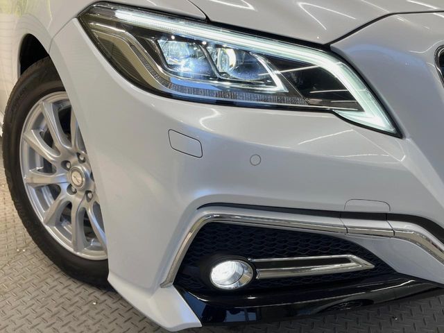 TOYOTA CROWN SEDAN HYBRID 2021 Image 31