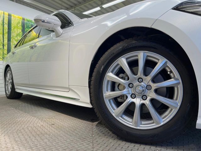 TOYOTA CROWN SEDAN HYBRID 2021 Image 31