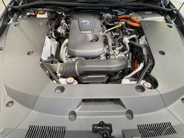 TOYOTA CROWN SEDAN HYBRID 2021 Image 31