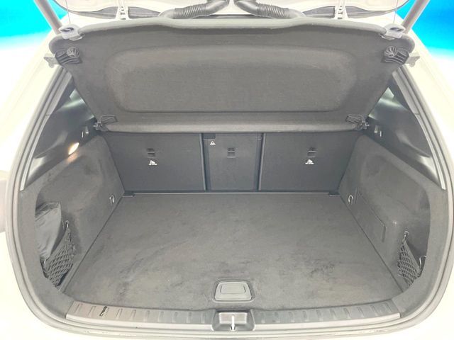 MERCEDES BENZ GLA CL 2020 Image 31