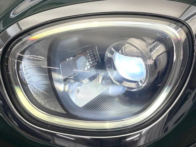 BMW MINI COOPER SD C 2019 Image 31