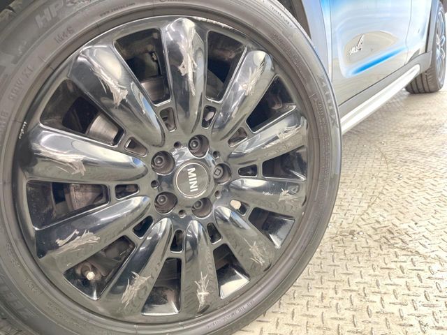 BMW MINI COOPER SD C 2019 Image 31