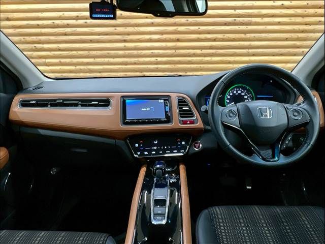 HONDA VEZEL HYBRID 2014 Image 31