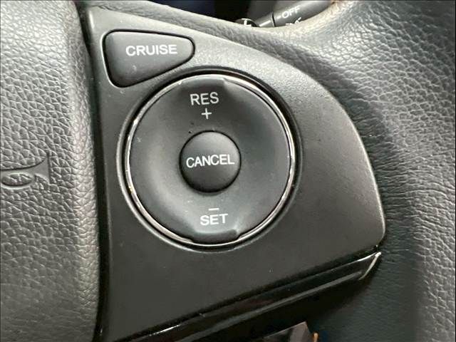 HONDA VEZEL HYBRID 2014 Image 31