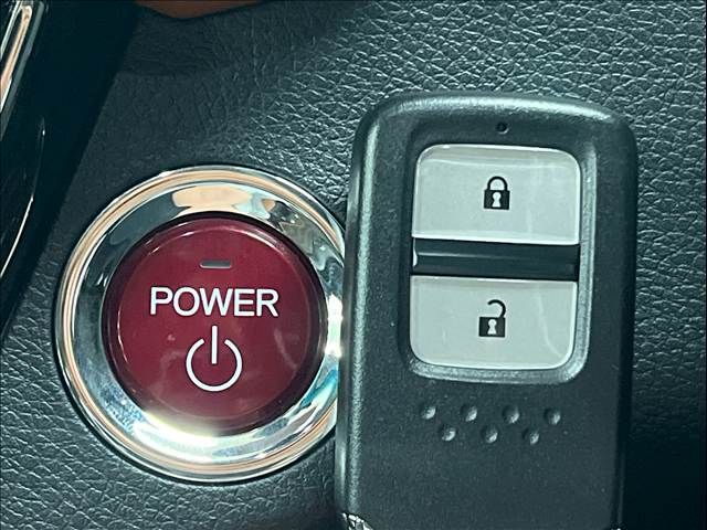 HONDA VEZEL HYBRID 2014 Image 31