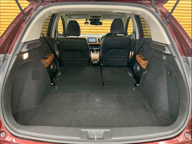 HONDA VEZEL HYBRID 2014 Image 31