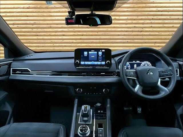 MITSUBISHI OUTLANDER PHEV 2022 Image 31