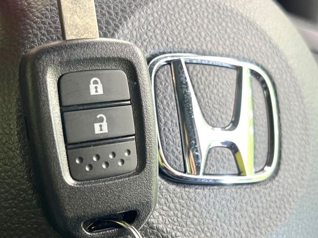 HONDA N-VAN 2025 Image 31