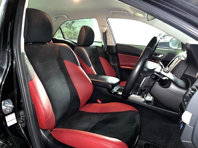 TOYOTA MARK X 2017 Image 31