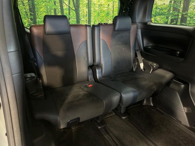 TOYOTA ALPHARD 2017 Image 31