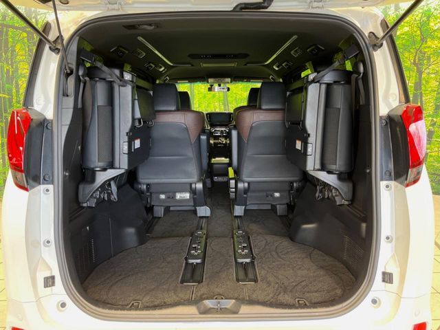 TOYOTA ALPHARD 2017 Image 31