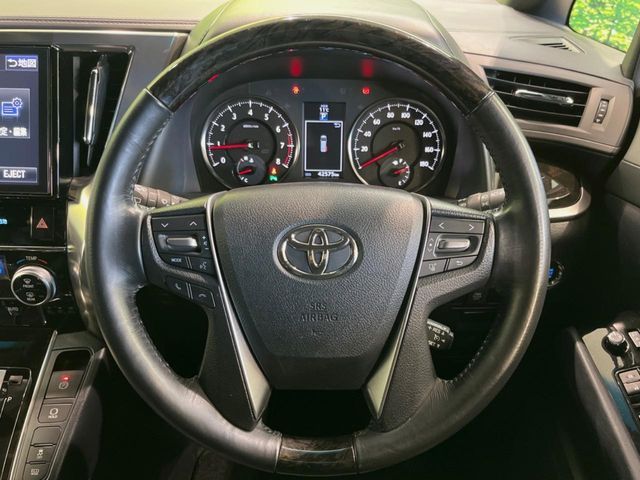 TOYOTA ALPHARD 2017 Image 31