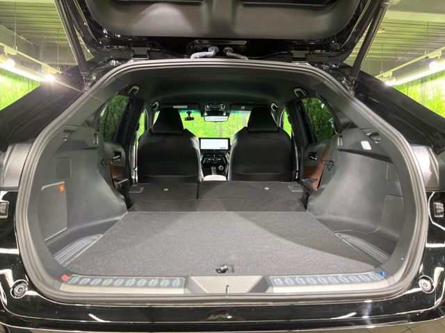 TOYOTA HARRIER HYBRID 2023 Image 31