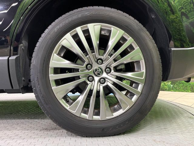 TOYOTA HARRIER HYBRID 2023 Image 31