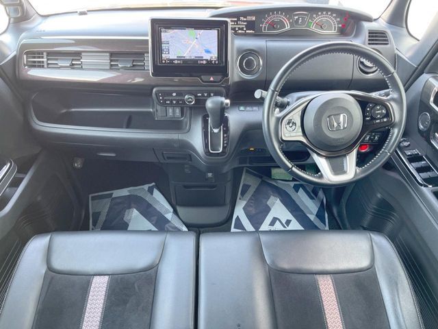 HONDA N BOX CUSTOM 2019 Image 31