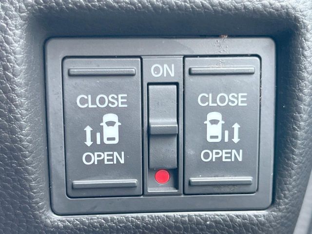 HONDA N BOX CUSTOM 2019 Image 31