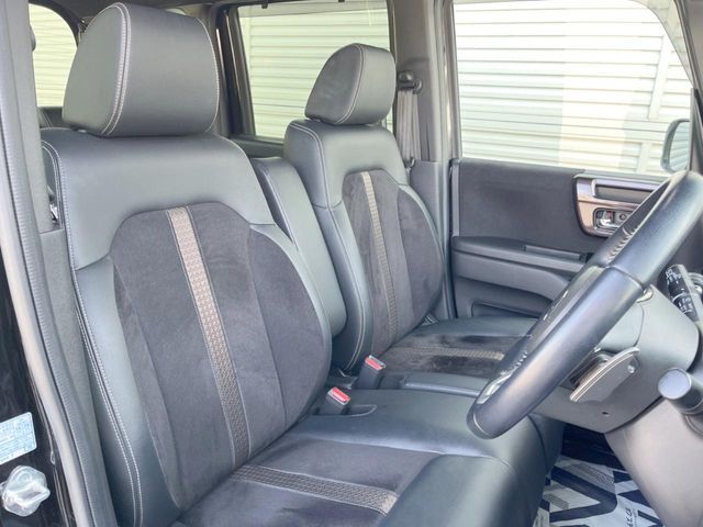 HONDA N BOX CUSTOM 2019 Image 31