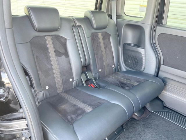 HONDA N BOX CUSTOM 2019 Image 31