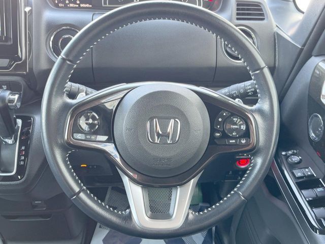 HONDA N BOX CUSTOM 2019 Image 31