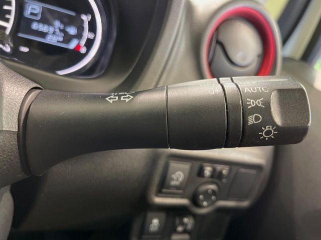 NISSAN NOTE 2016 Image 31