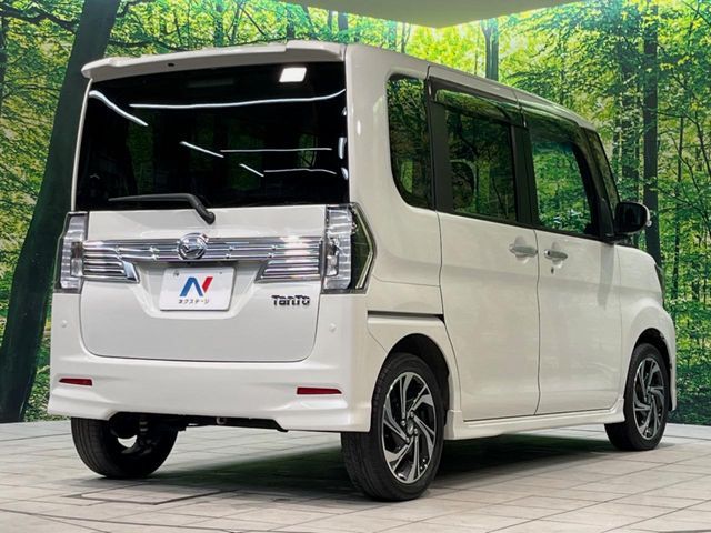 DAIHATSU TANTO CUSTOM 2019 Image 31