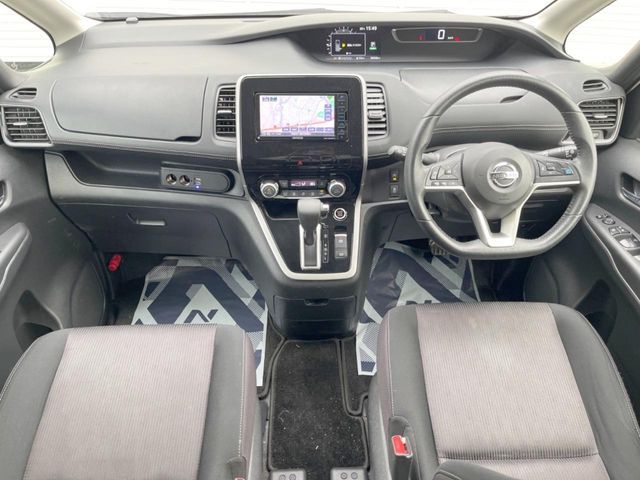 NISSAN SERENA  S-HYBRID 2017 Image 31