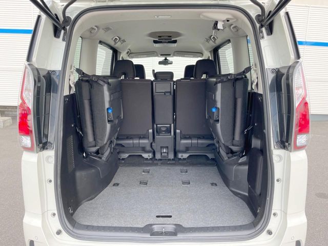 NISSAN SERENA  S-HYBRID 2017 Image 31