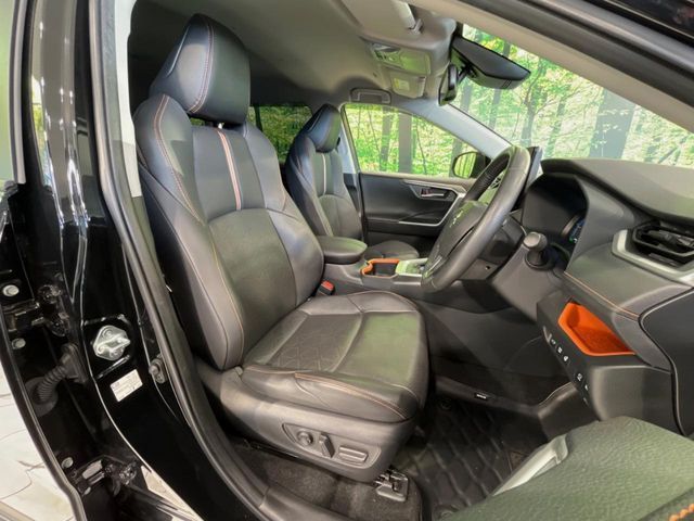 TOYOTA RAV4 HYBRID 4WD 2023 Image 31