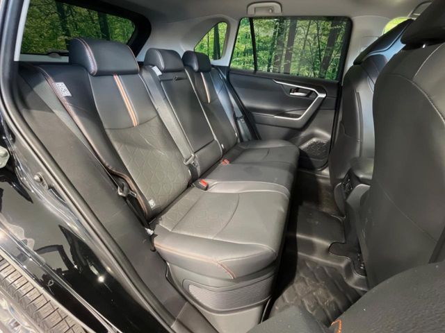 TOYOTA RAV4 HYBRID 4WD 2023 Image 31