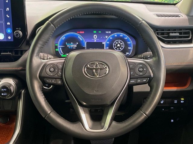TOYOTA RAV4 HYBRID 4WD 2023 Image 31